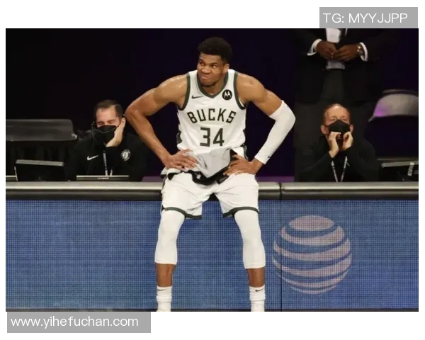 字母哥赛场爆发小插曲裁判果断处理展现公正与专业